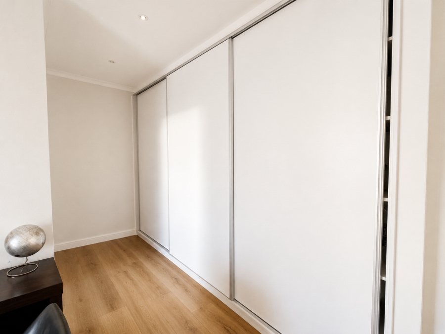 4 Bedroom Property for Sale in Sandown Western Cape